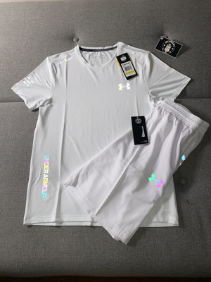 Under Armour Reflective Set white new, sizes S/M/L/XL