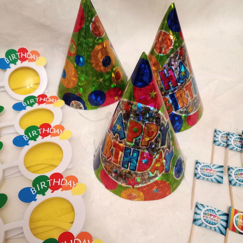 Party accessories pack of 19 pieces like new