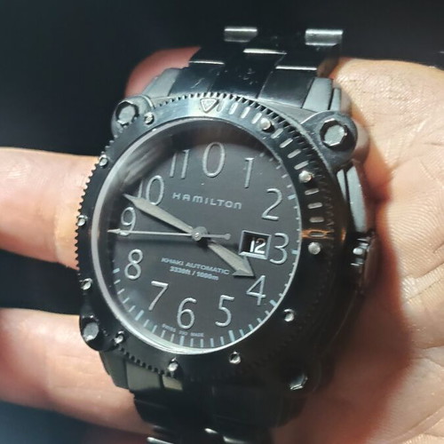 Hamilton Khaki Navy BeLOWZERO 46mm Automatic watch like new, black