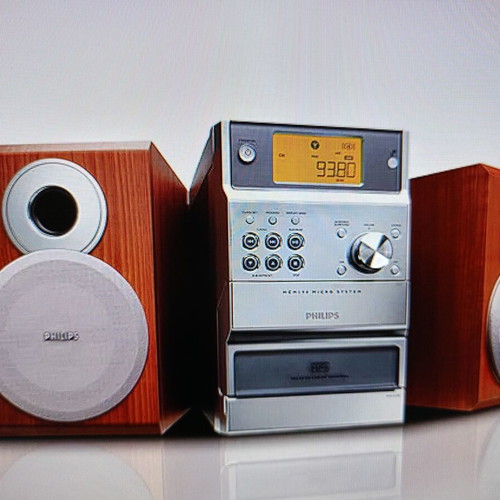MCM 190 Micro Hi Fi System like new, Philips