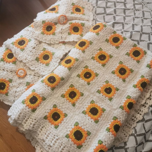 Hand knitted blanket used for double bed or throw