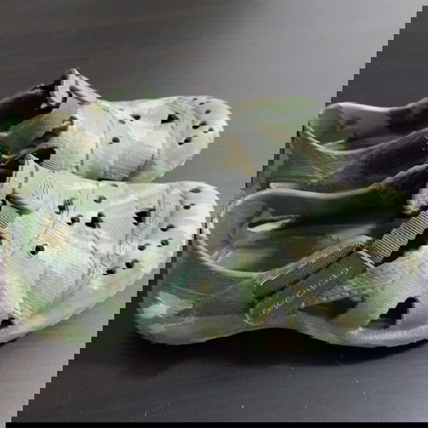 Skechers παιδικά σαμπό 35-36