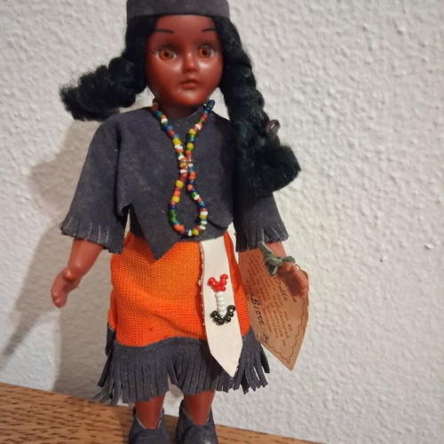 Small American doll 18cm new