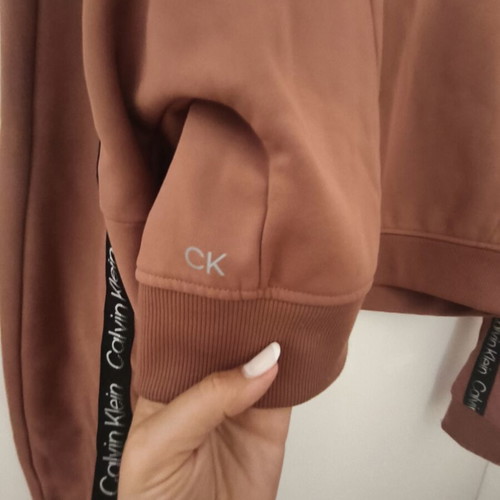 Calvin Klein crop top, brown, size large