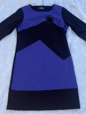 Javella Fashion women's dress black and blue like new with ¾ sleeve