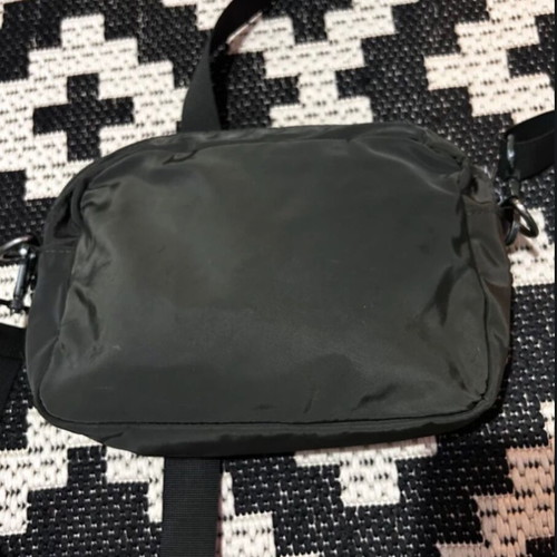 Men's khaki shoulder bag used H&M