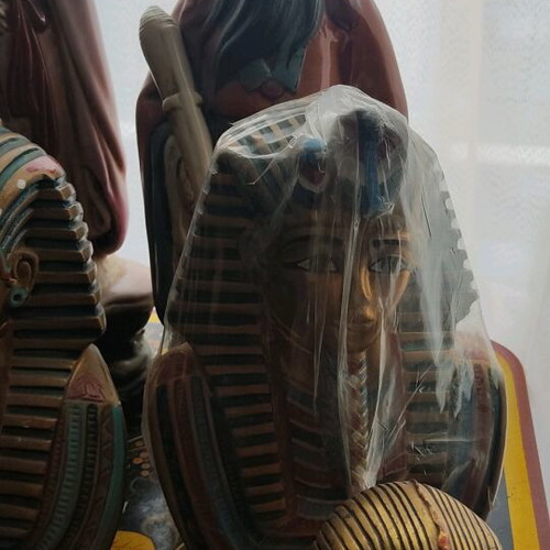 Chinese deity figurines used