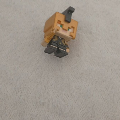 Minecraft figure small new