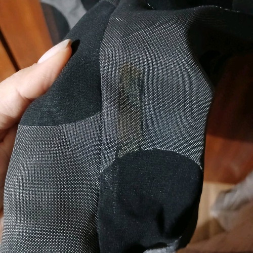 Manolo skirt size M like new, black and gray