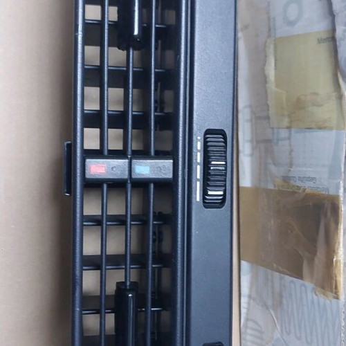 Mercedes R129 SL central air vent used in excellent condition