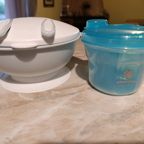 Bowl and powdered milk container for baby meals new