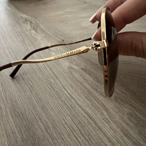 Συλλεκτικά γυαλιά ηλίου Dolce & Gabbana μεταχειρισμένα με κυματιστούς βραχίονες