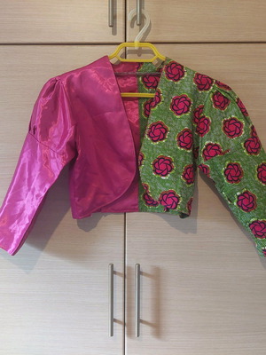Short jacket bolero fuchsia and green satin like new, Small/Medium