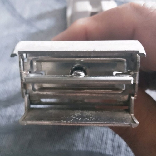 Gillette Contour Vintage shaver used, lip cap