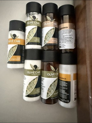 Σετ δώρου Olive Care με προϊόντα ταξιδίου