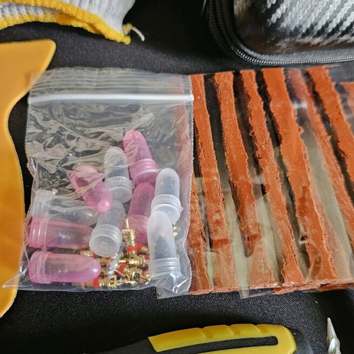Complete vehicle tire repair kit new