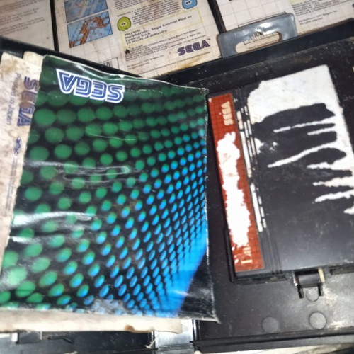 Master System games 9 with 10 cases, unknown condition