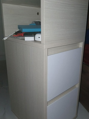 Vasagle нощно шкафче с 2 чекмеджета и отворен рафт, 25 x 30 x 65 см