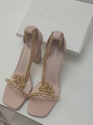 Παπούτσια Ideal Shoes γυναικεία