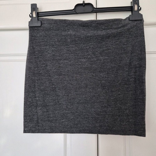 Set of two elastic mini skirts H&M like new, black and gray