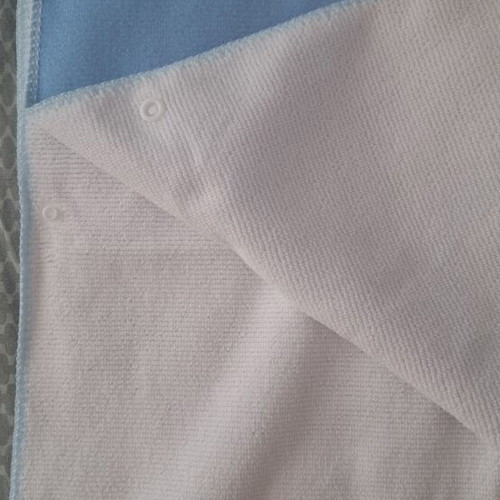 Children's beach towel cape like new, quick-dry fabric 60×60