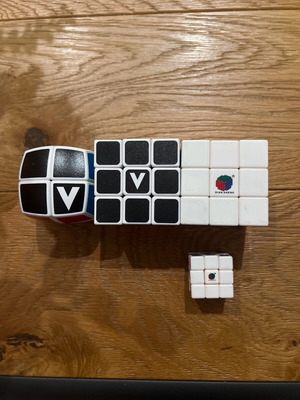 Rubik's Cubes like new, pack