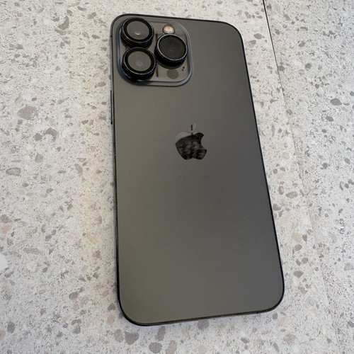 iPhone 13 Pro like new, black, 128GB, 20+ MP camera