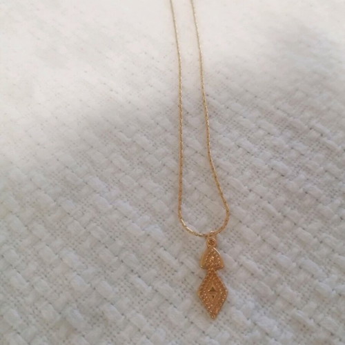 Steel necklace gold color like new