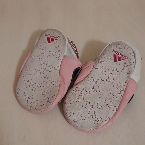 Adidas leather baby shoes used No 18 Disney