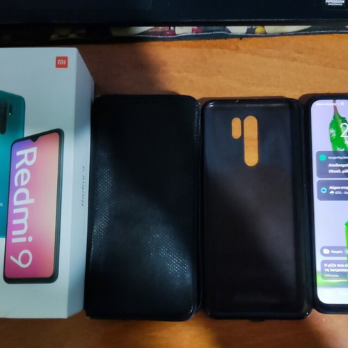 Xiaomi Redmi 9 3/32 Carbon Gray like new, with cases and accessories