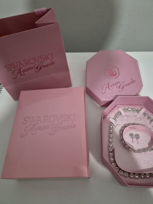 Ariana Grande x Swarovski Jewelry Set new, Capsule Collection