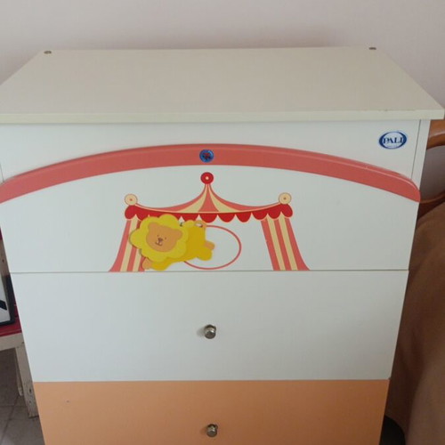 Children's dresser used, dimensions 75x45x85 cm