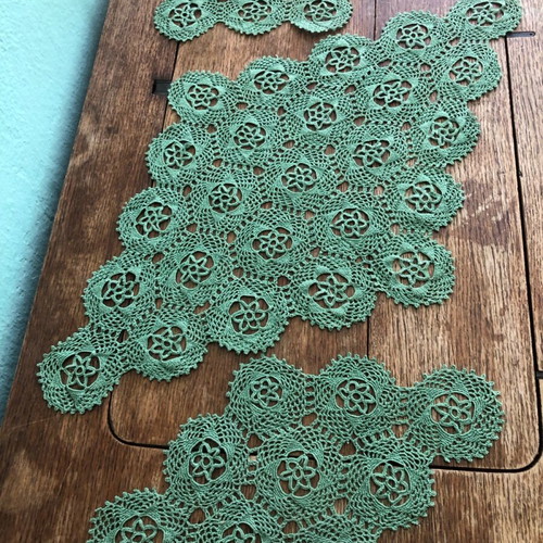 Handmade needle embroidery table set like new, 3 pieces