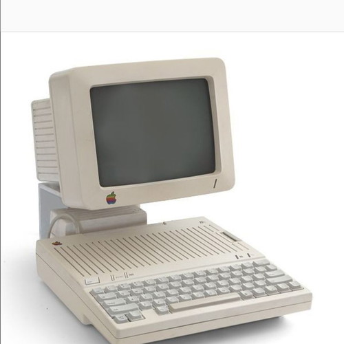 Apple computer 1982 like new, collectible