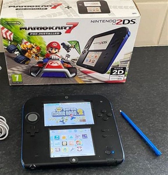  Nintendo 2ds Mario Kart special edition sto kouti tou, komple, aristi katastasi, gia sillekti