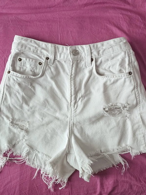 Stradivarius white high-rise denim shorts, size S