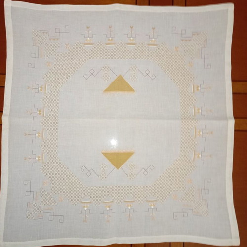 Handmade embroidery in excellent condition
