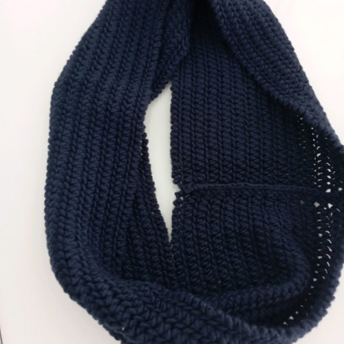 Knitted handmade men's scarf blue new