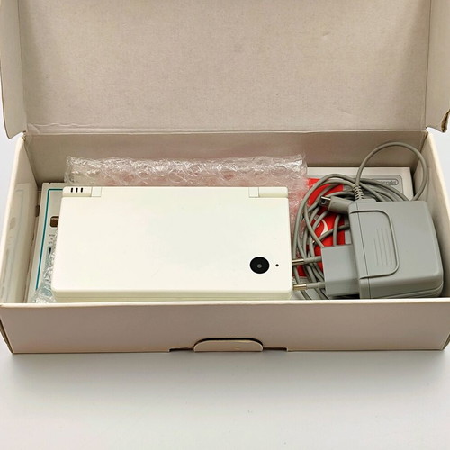 Nintendo DSi White Edition like new, complete in box