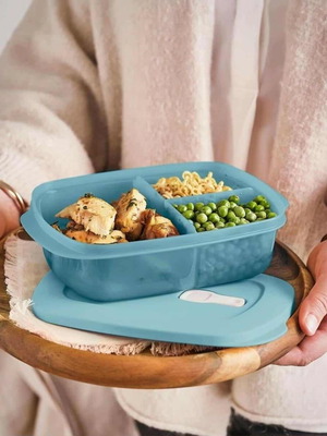 Tupperware microwave container new with compartments