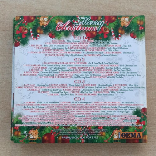 Merry Christmas 4 CD box set 2011, like new