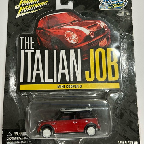 Johnny Lightning 2004 The Italian Job Mini Cooper Red new