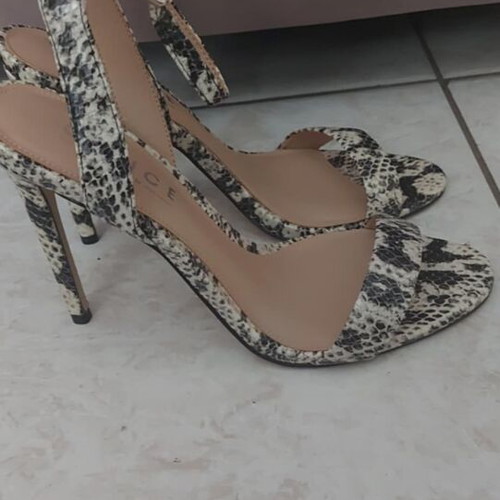 Office of London leather sandals animal print size 38 like new