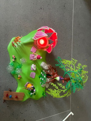 Playmobil fairies island with color-changing light