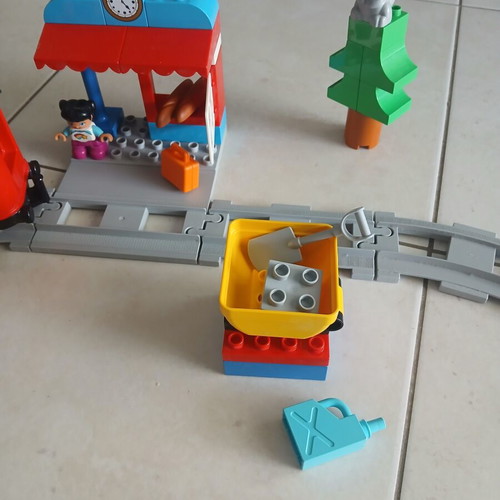 Lego Duplo electric train with Bluetooth and app control