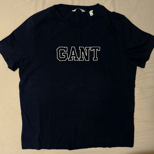 Gant navy T-shirt like new, size M