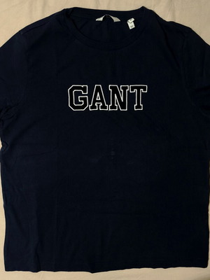 Gant navy T-shirt like new, size M