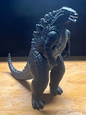 Godzilla miniature 10 cm like new