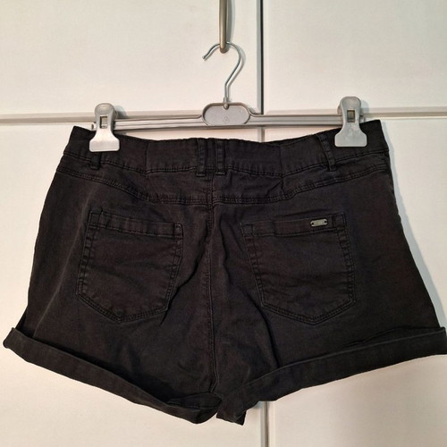 Black shorts used, size 42, Stradivarius