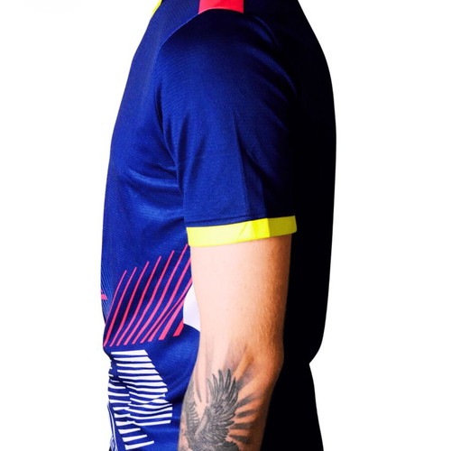 Legendary Performance T-shirt new, blue, size L
